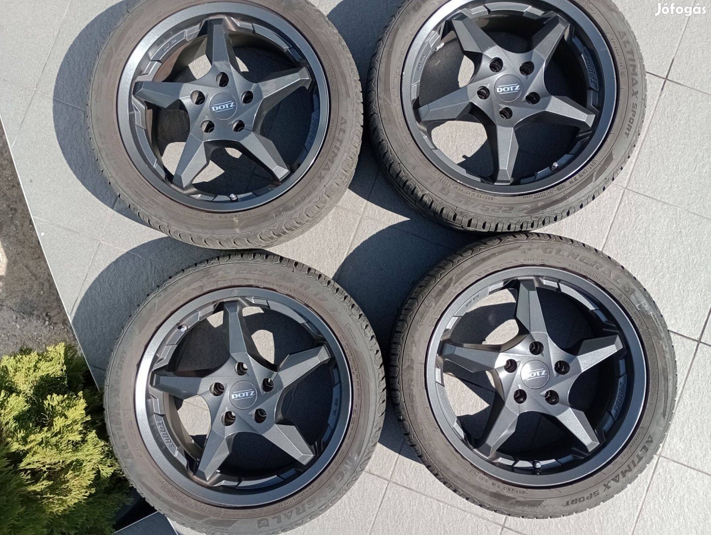 Dotz Touge 5x114,3 17 colos alufelnik gumival