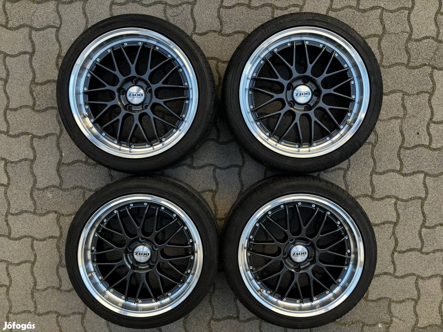 Dotz alufelni 18" goodyear nyári gumival