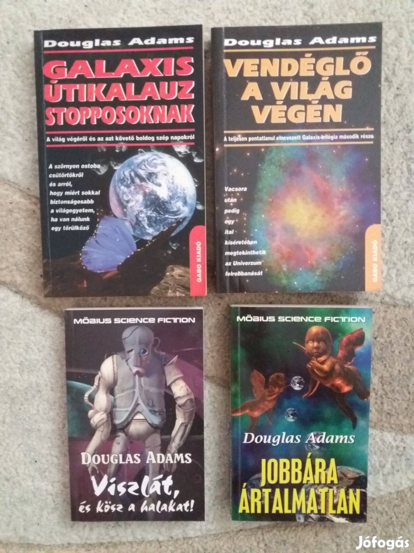 Douglas Adams Galaxis útikalauz stopposoknak könyvei (4 kötet)