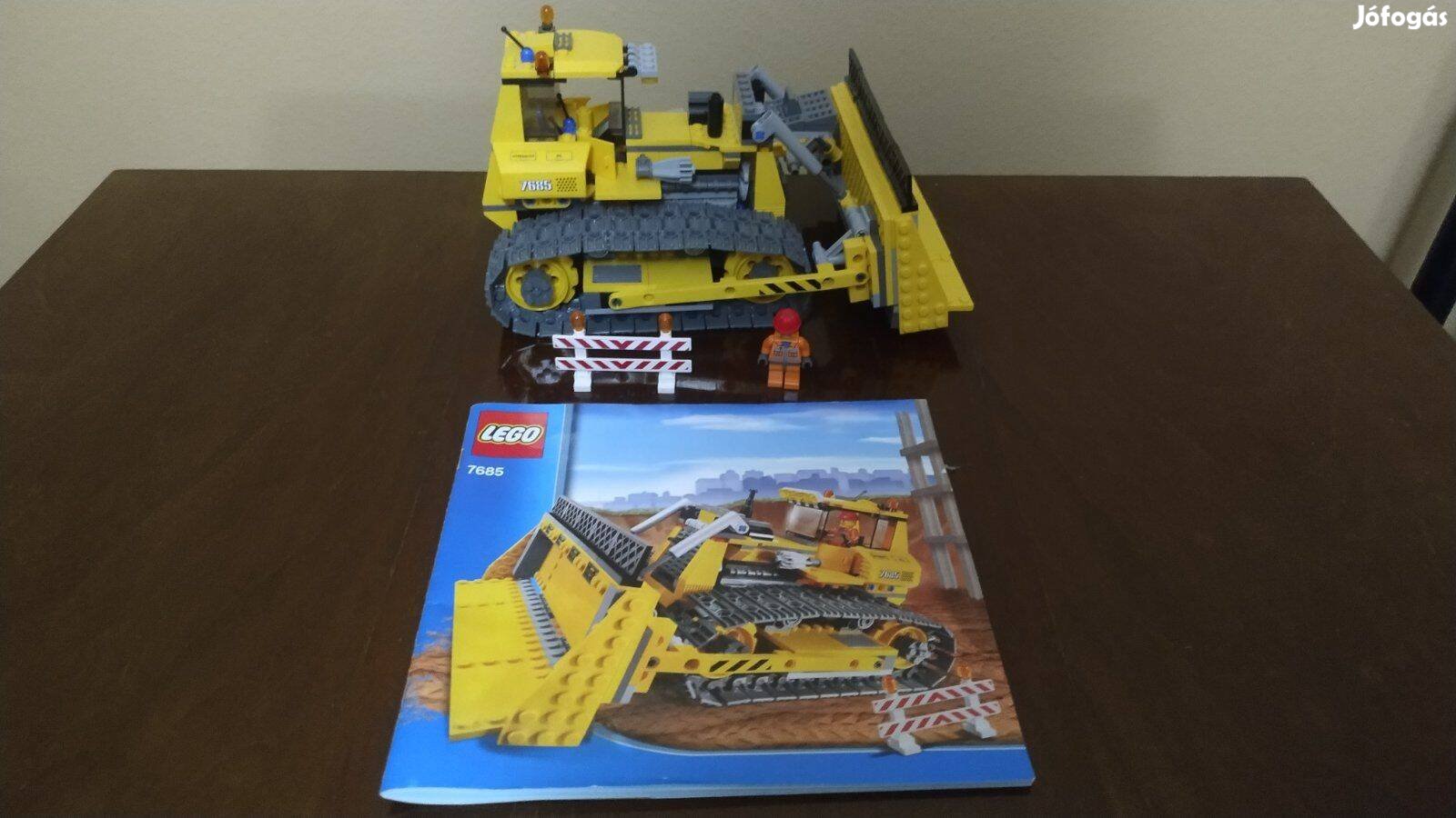 Dózer Lego 7685