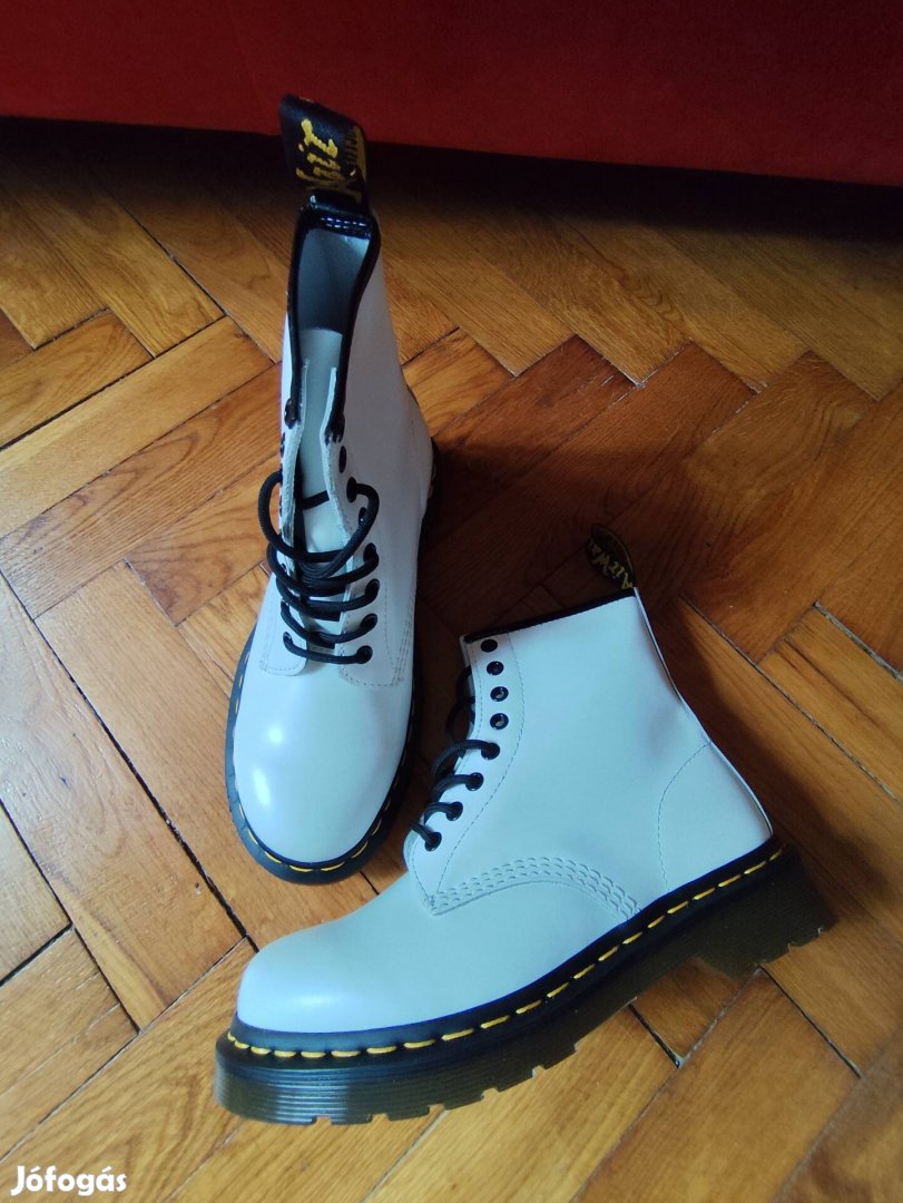 Dr Martens fehér smooth 1460 bakancs