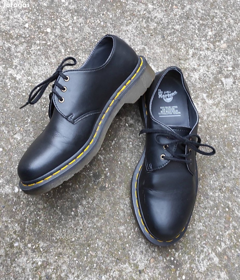 Dr.Martens vegan félcipő 38 as!