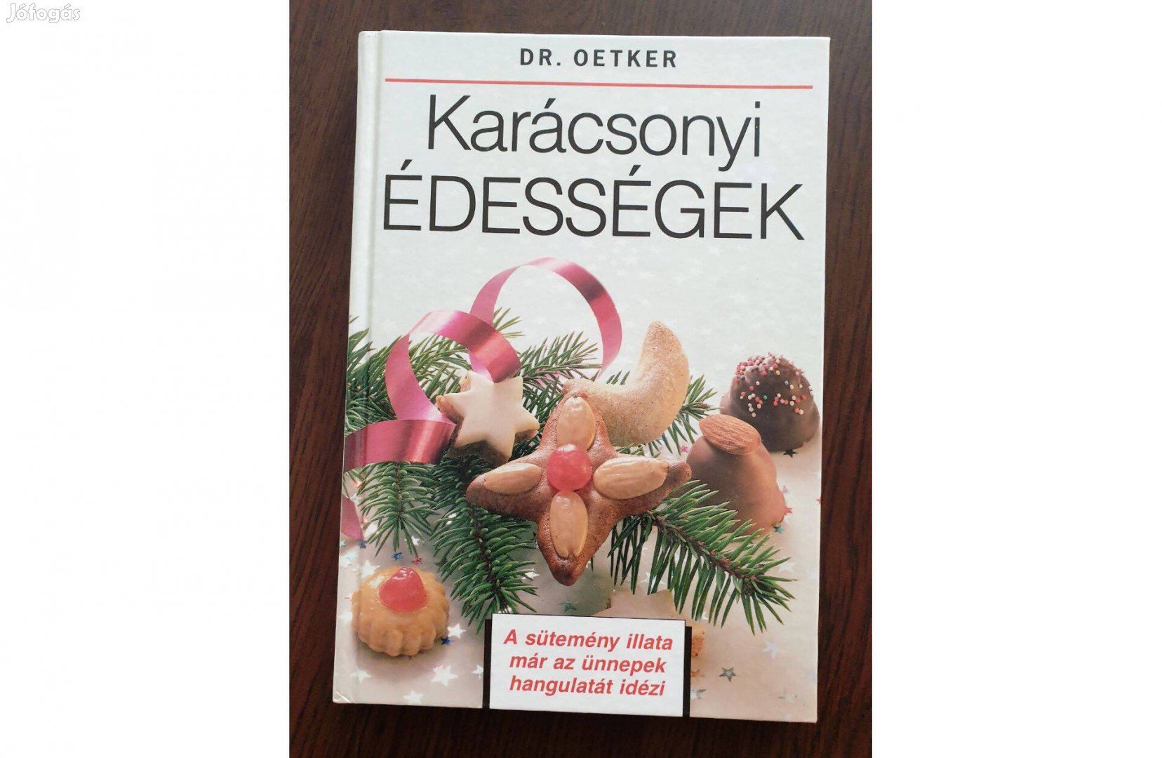 Dr.Oetker: Karácsonyi édességek - képes receptkönyv