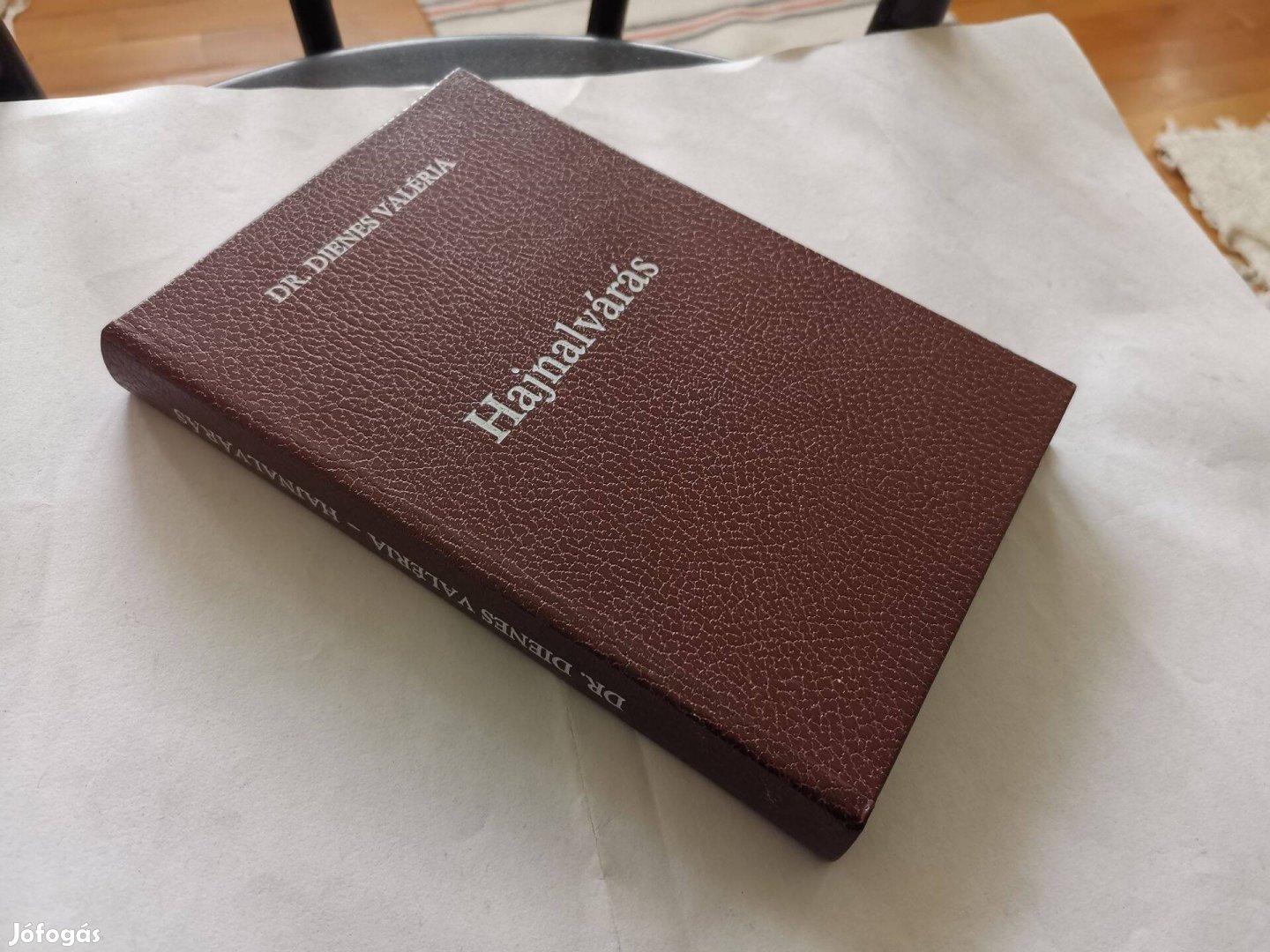 Dr. Dienes Valéria - Hajnalvárás - írónő, táncpedagógus,