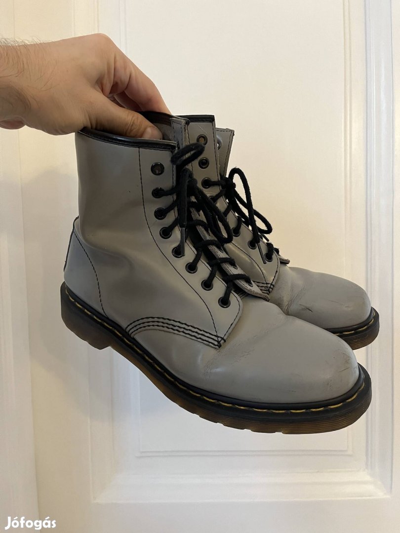 Dr. Martens 42 1460