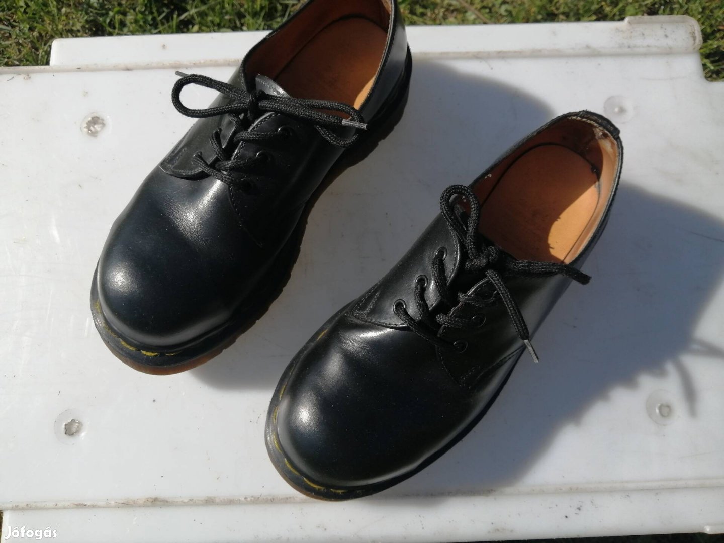 Dr. Martens  Női 36 os bakancs kiváló állapotban! 