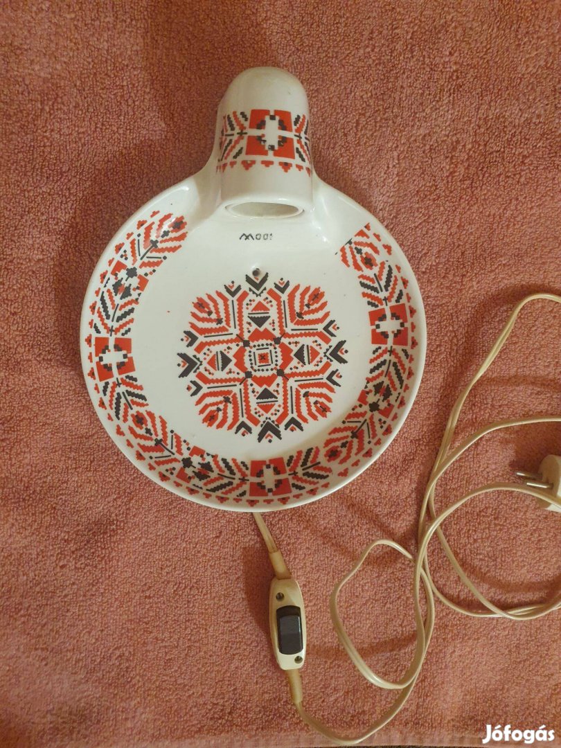 Drasche (Kőbányai) jelzett, sorszámozott porcelán fali lámpa