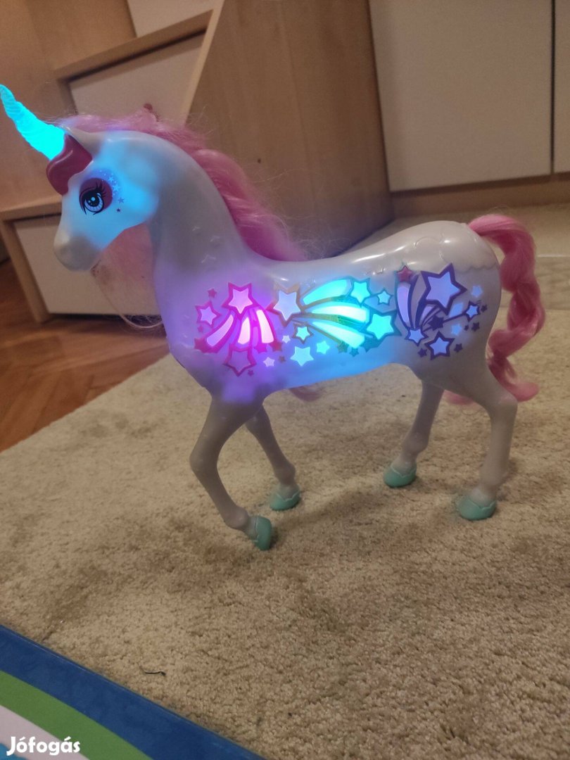 Dreamtopia Barbie unikornis zenélő ló új állapotú