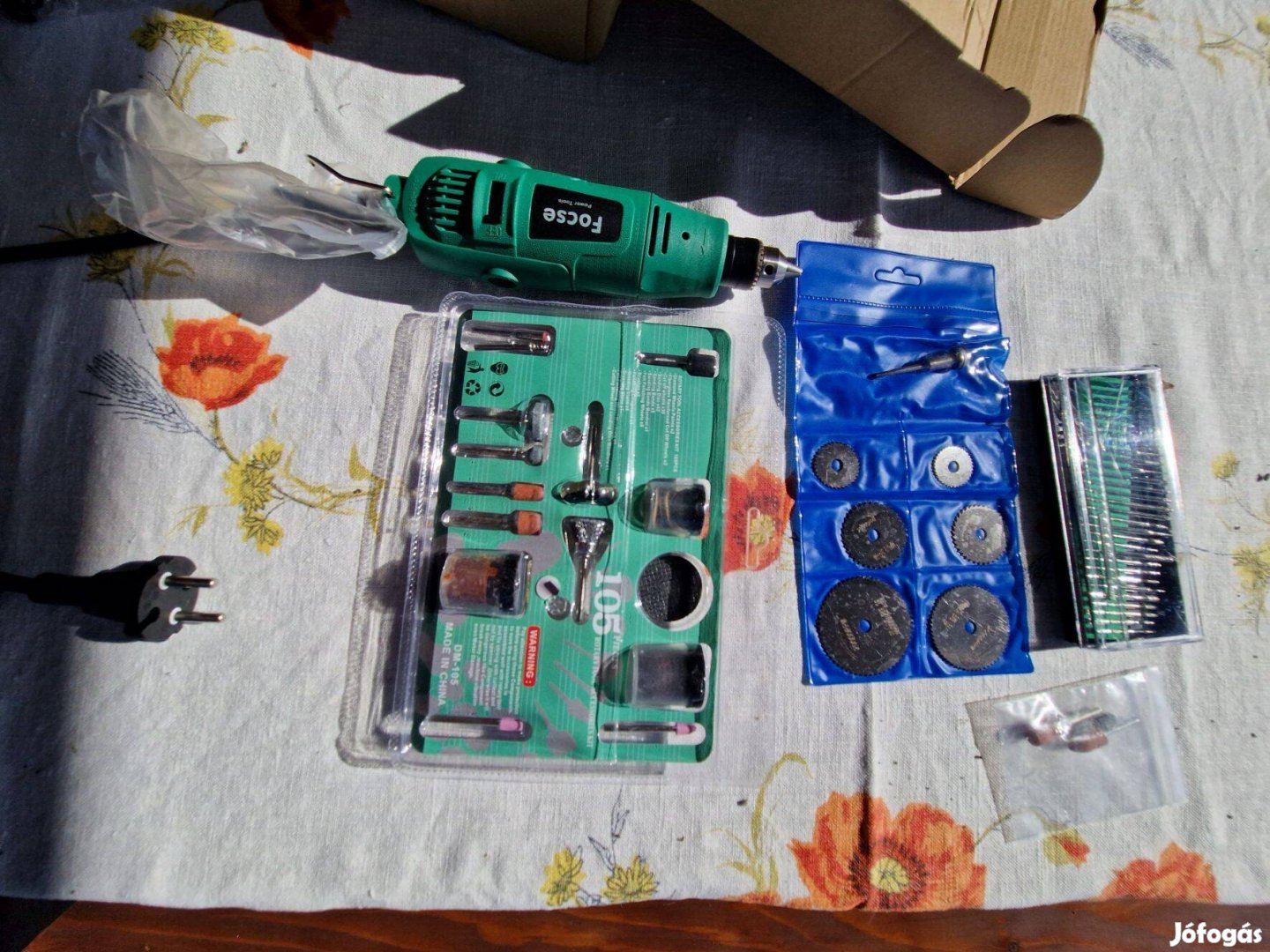Dremel 260 W teljesítményű gravírozó elektromos minifúró 5000 ~ 31000