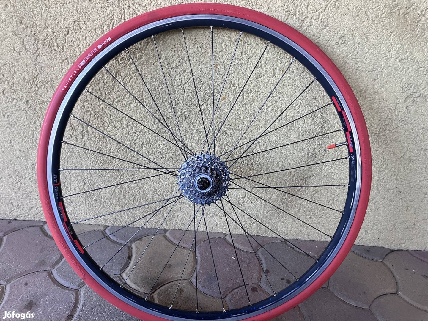 Dt swiss országuti hátsó kerék