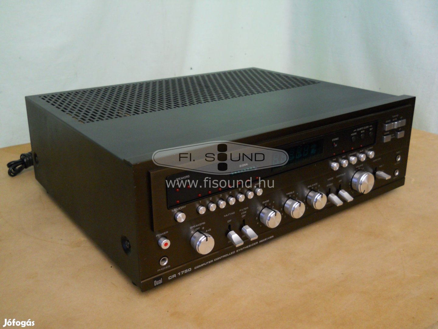Dual CR-1750 ,2x100W,4-16 ohm,4 hangfalas rádiós sztereo receiver