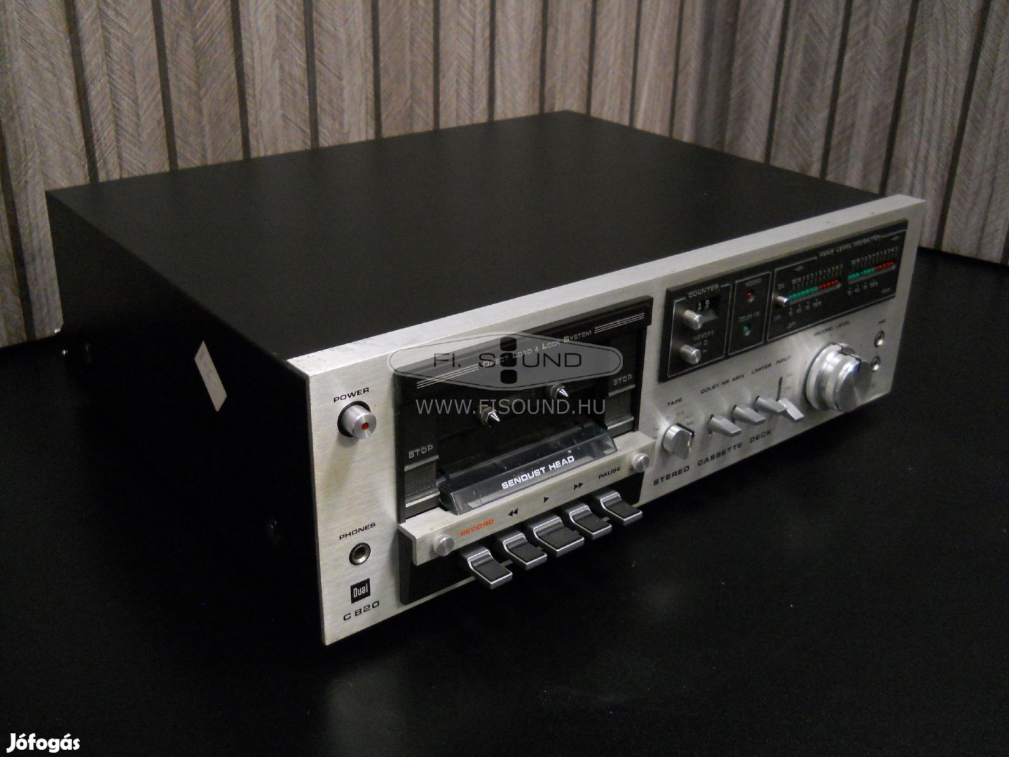 Dual C 820 ,1 kazettás magnó deck frissen felújítva