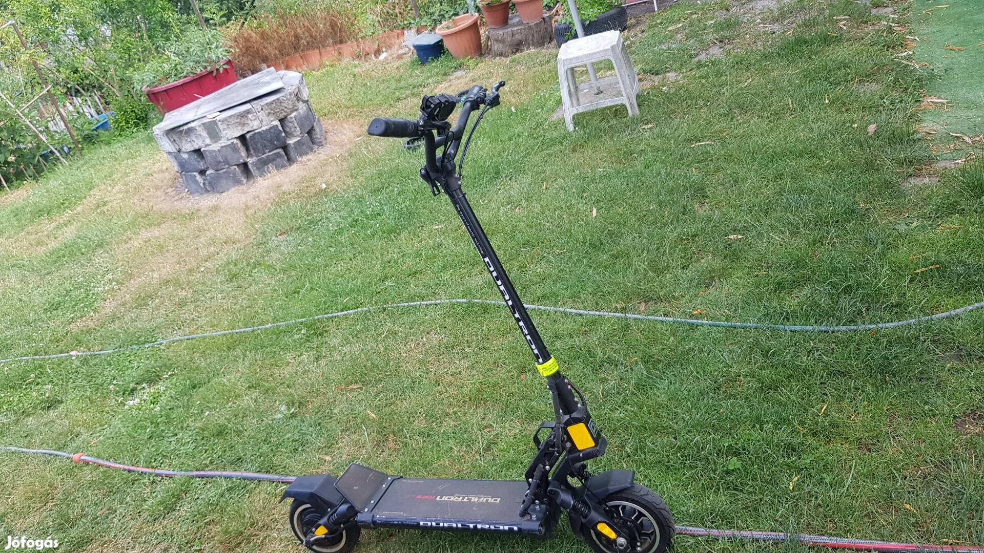 Dualtron egy motoros roller 65 végsebességgel, felújítva