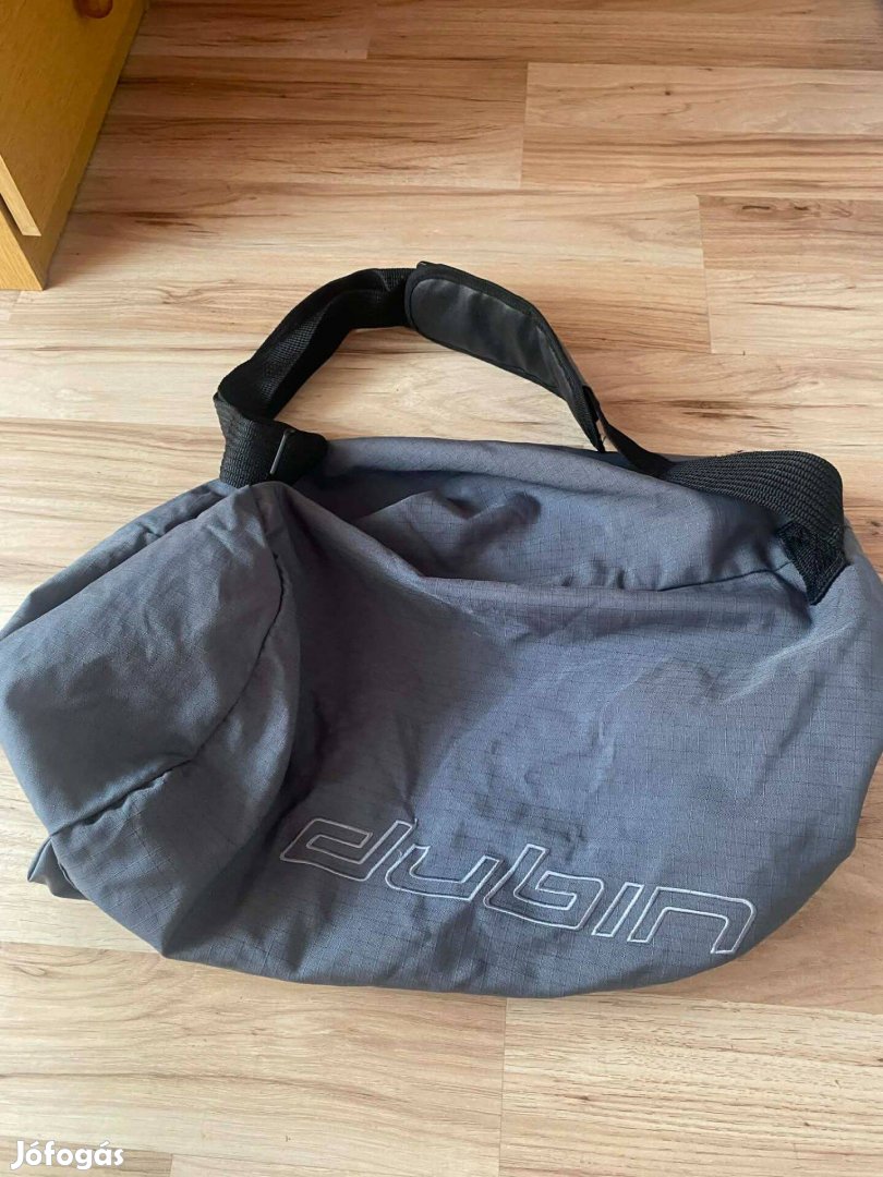 Dubin félvállas táska
