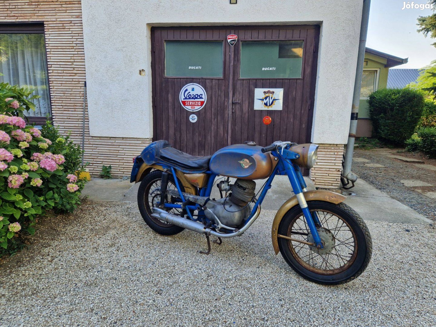 Ducati 125 sport