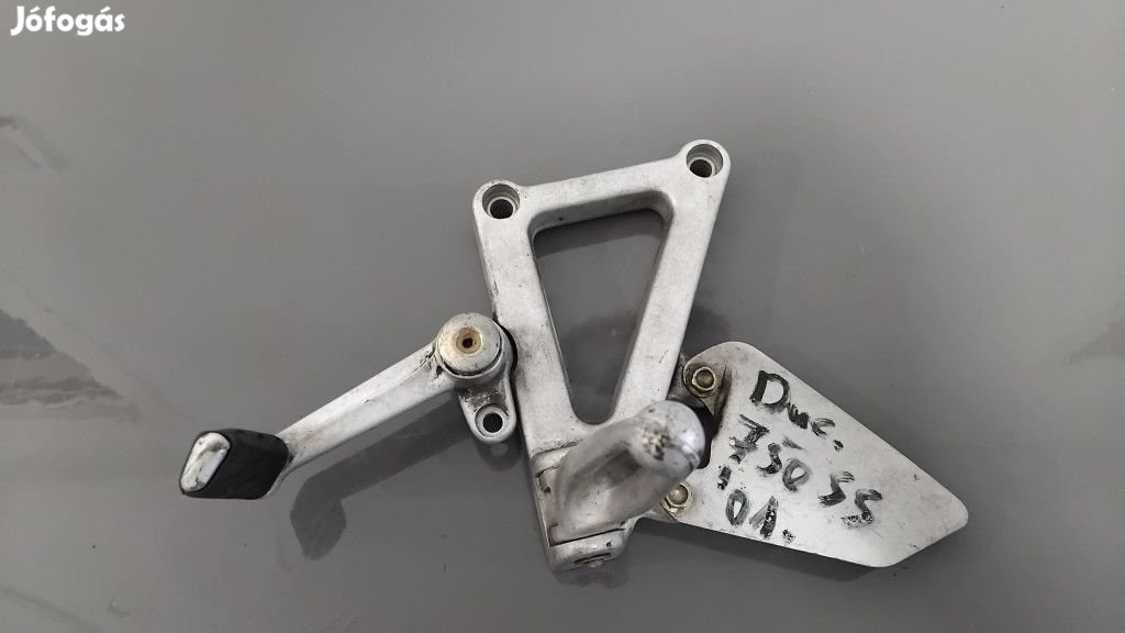 Ducati 750 SS Bal oldali lábtartó