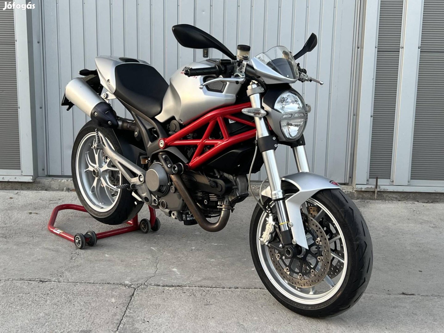 Ducati Monster 1100 (Twin Spark)