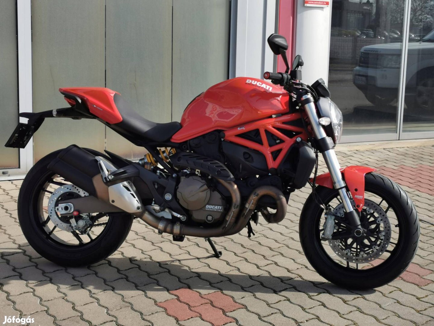 Ducati Monster 821 Red Magyarországi 1 tulaj!