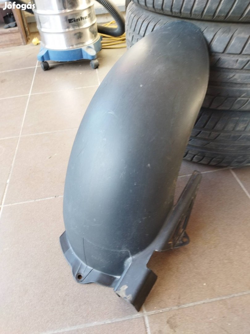 Ducati Monster gyári hátsó sárvédő 