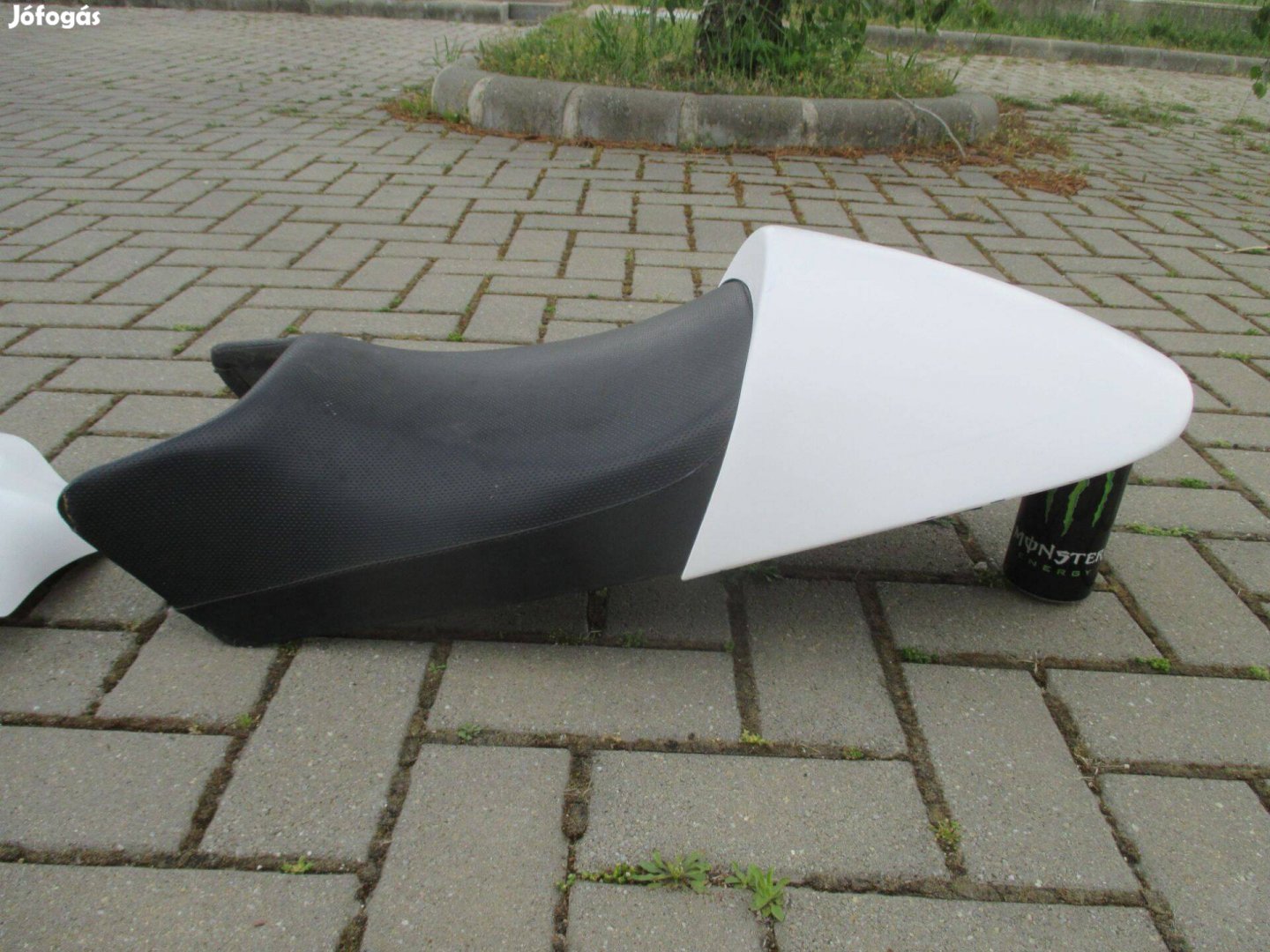 Ducati Monster üléstakaró. üléspúp, cafe racer stílusú