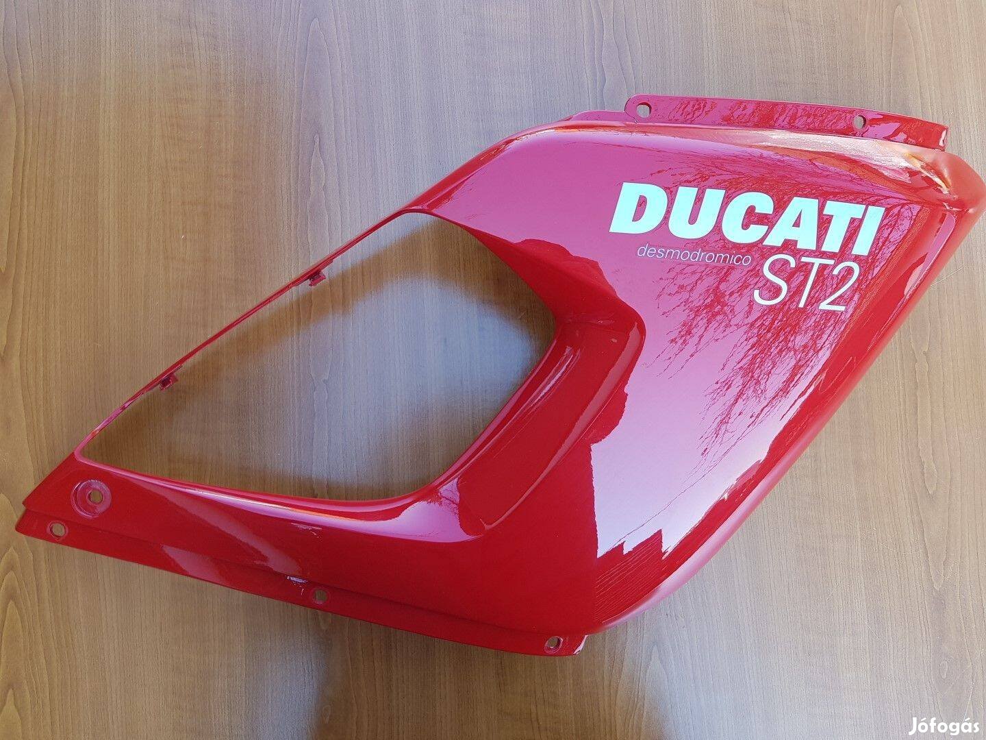Ducati ST2 Ducati ST2 Jobb oldali idom - új - repedt 12279