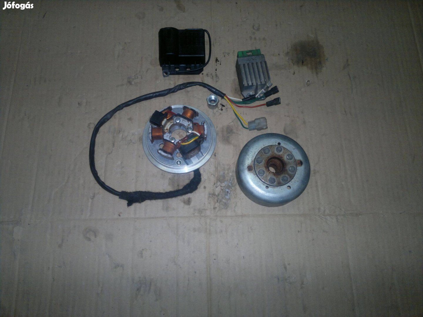 Ducati energia gyujtás simsonra alakitva