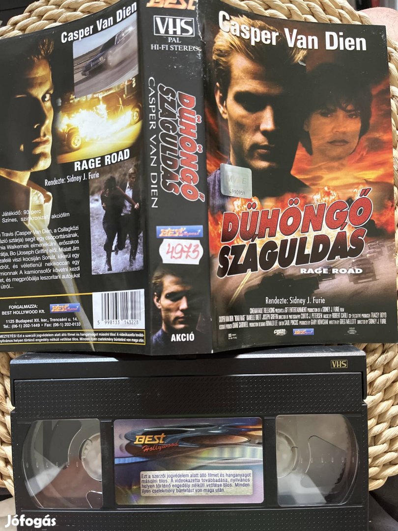 Dühöngő száguldás vhs