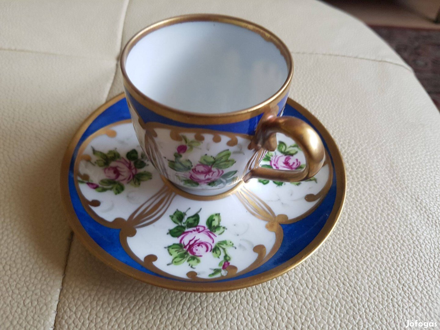Dumont jelzett porcelán kávéscsésze és tányér és csészealj Jelzett