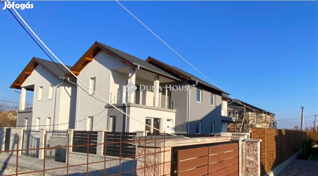 Dunaharasztii eladó 53 nm-es lakás