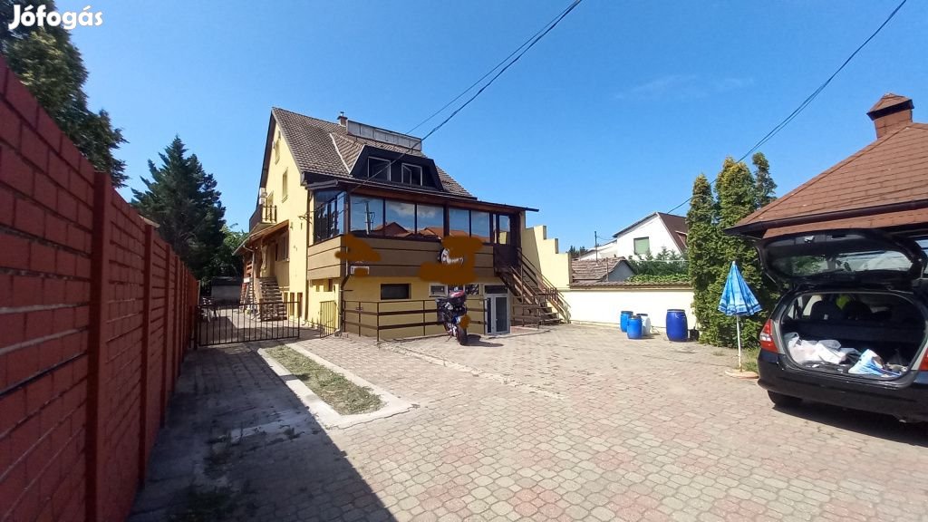 Dunakeszi, Dunakeszi-Gyártelep állomáshoz közel, 550 m2-es,