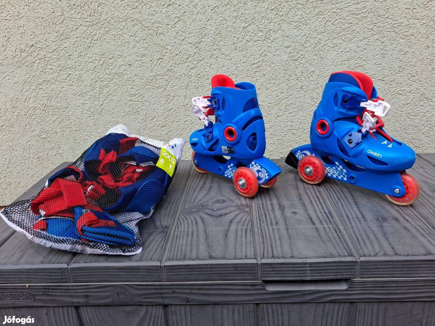 Dunakeszi eladó kék Oxelo gyerek görkorcsolya 26-28 2XS
