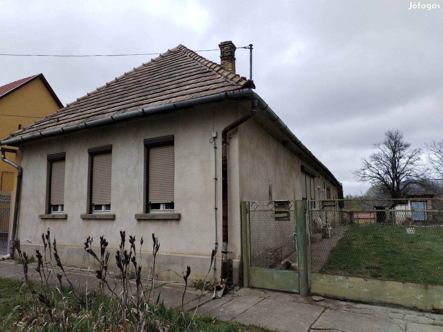 Dunaszentgyörgy központjában felújítandó családi ház 