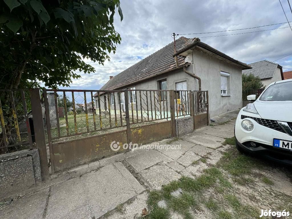 Dunaszentgyörgyi eladó 142 nm-es ház