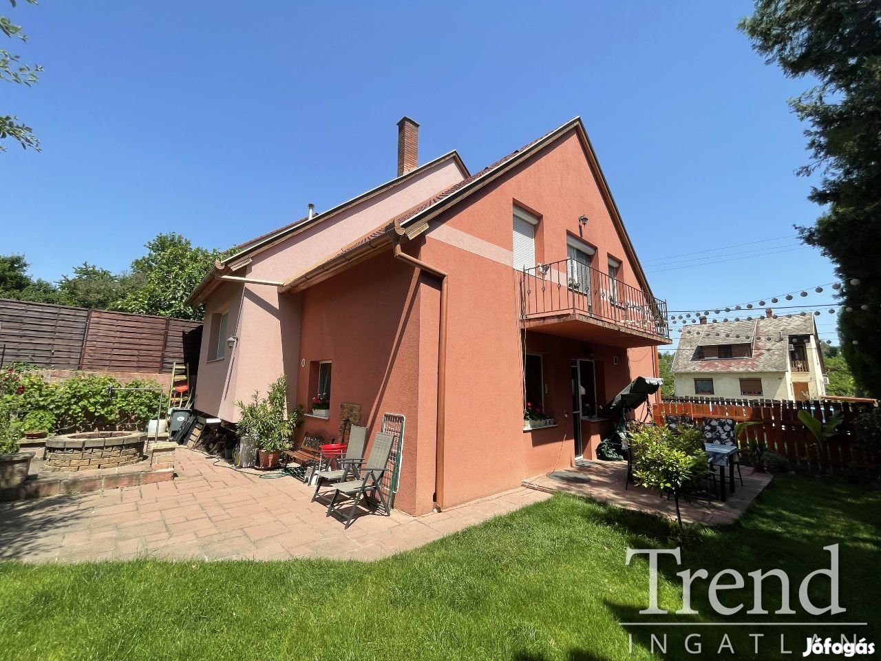 Dunaújváros óvárosi részén kiváló állapotban lévő családi