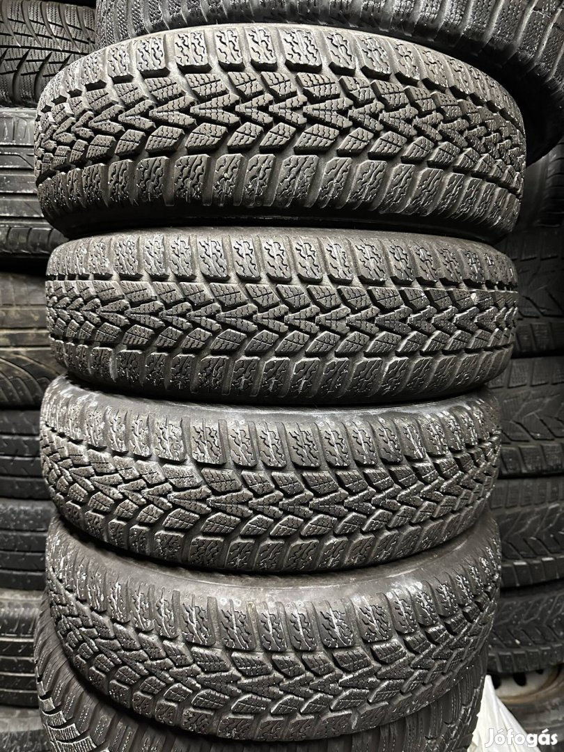 Dunlop 155/65 R14" Újszerű Teli Gumi Szett 