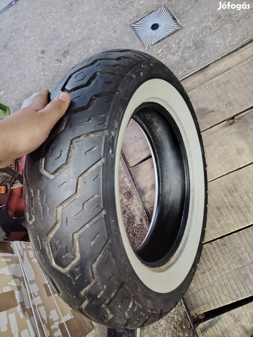 Dunlop 170/80-15 fehér oldalfalú motorgumi 