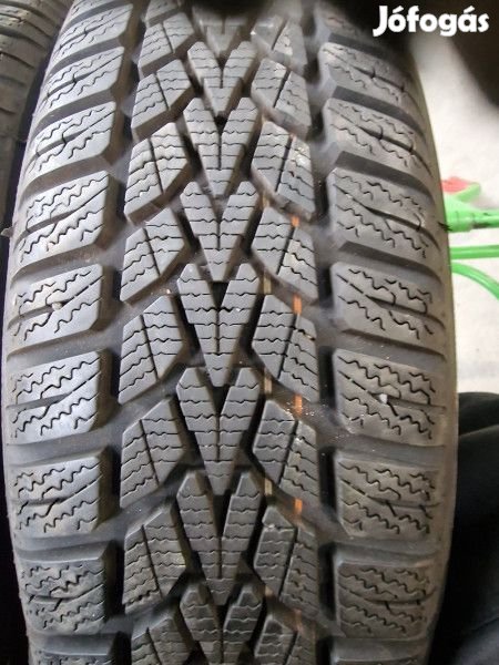 Dunlop 175/65R15 WINTERRESPONSE2 5-6mm DOT17 használt gumi HG13339 t