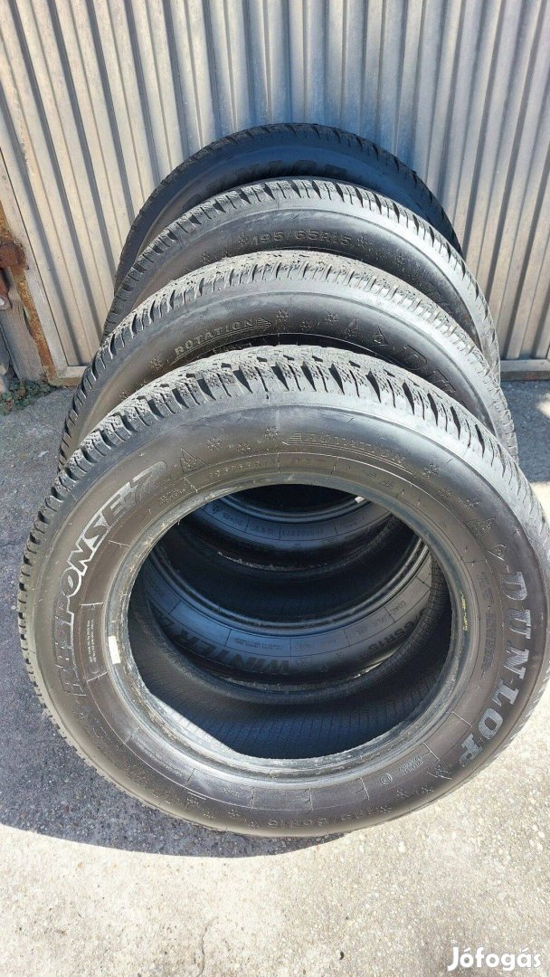 Dunlop 195/65R15 téli gumi garnitúra
