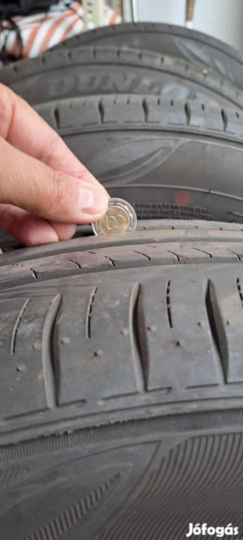 Dunlop 215/60r17 nyárigumi garnitúra eladó!