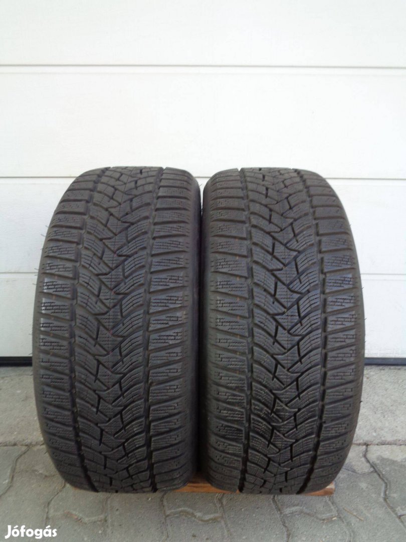 Dunlop 225/45R17 téli gumi pár, 8mm-es mintával eladó