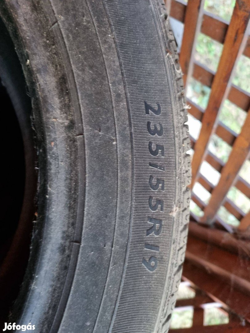 Dunlop 235/55R19 nyari gumi