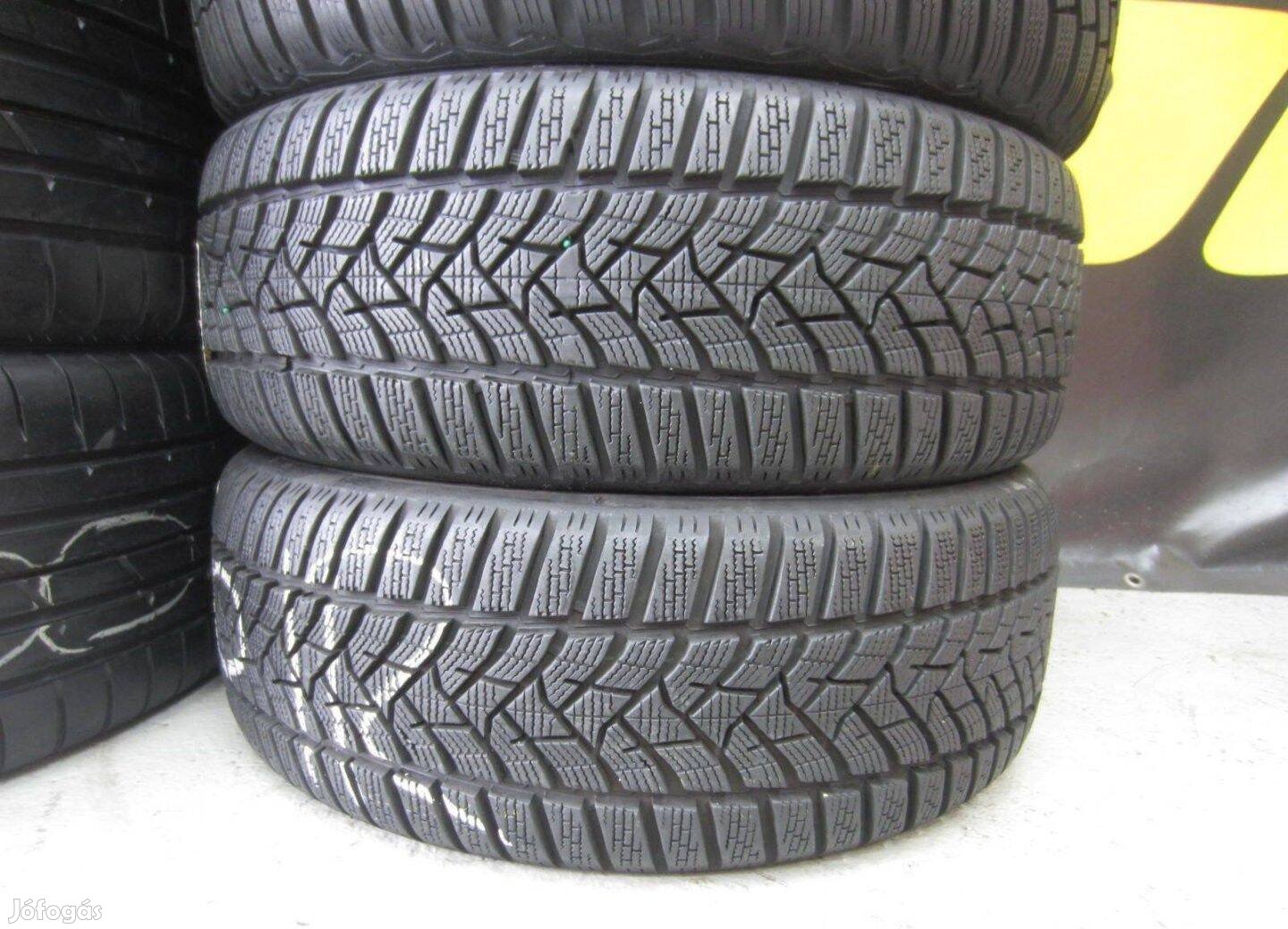 Dunlop 4D 205/55 R16 94H