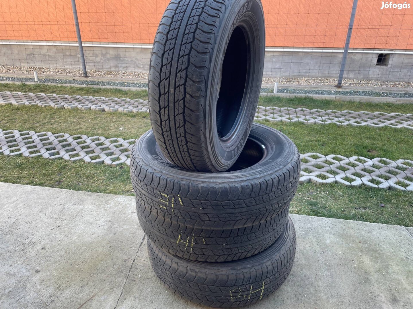 Dunlop Grandtrek 225/70 R17C gumi