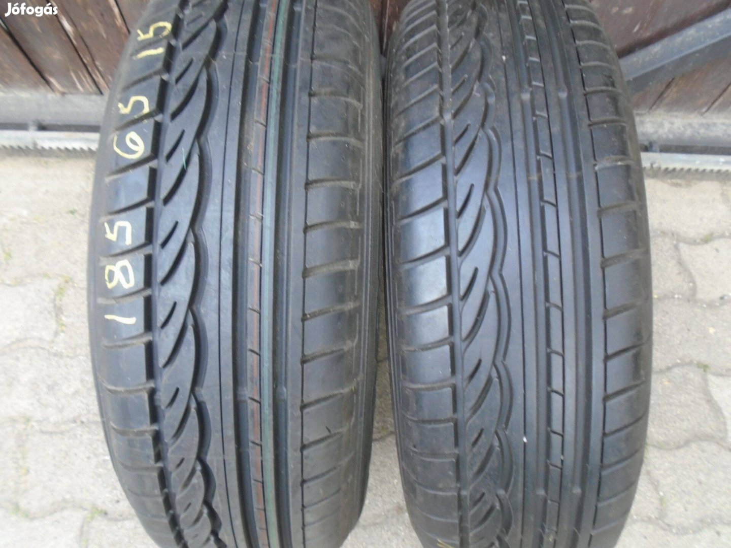 Dunlop SP Sport 185/65R15 nyári gumi 2 db eladó