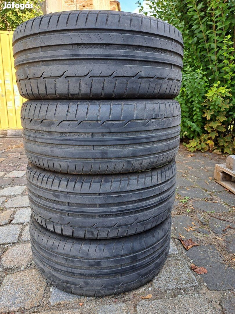 Dunlop Sportmaxx 225/45R17W használt nyárigumi eladó