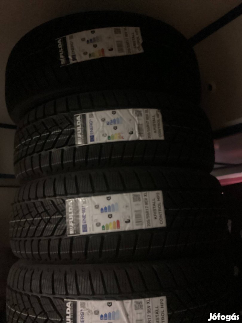 Dunlop Winter Sport 5 205/55 r17 95V XL