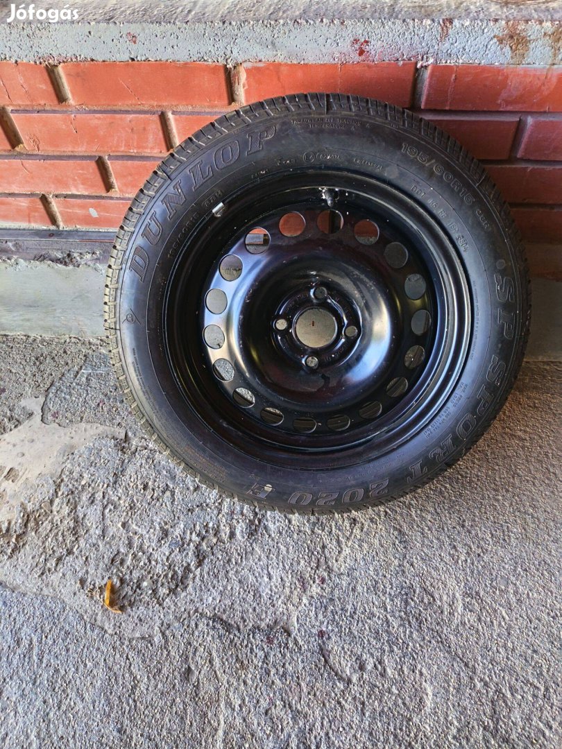 Dunlop gumi - felnire szerelve - 195/60/15