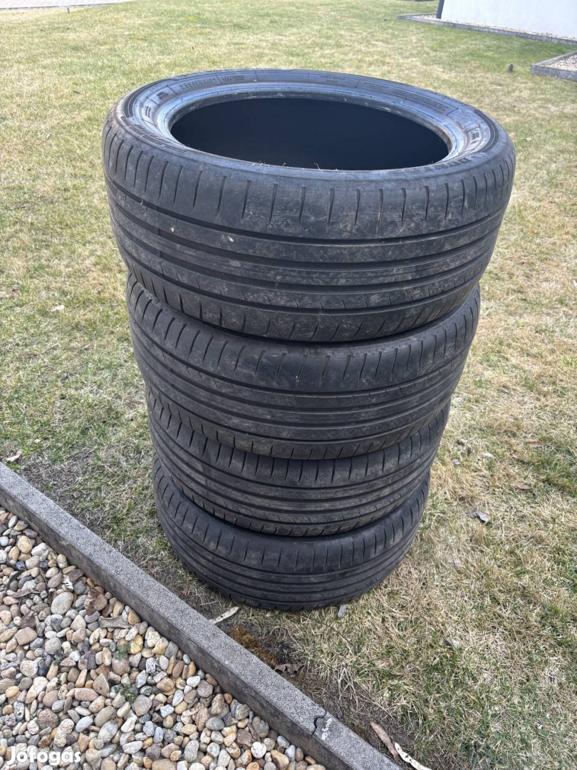 Dunlop sport gumi 215/50 r17