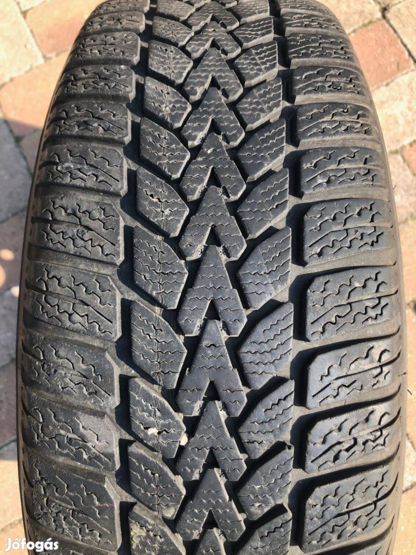 Dunlop téli gumi felnivel