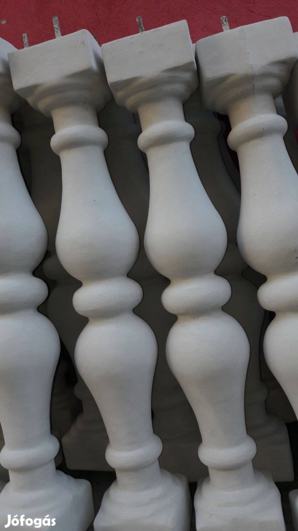 Dupladuci Új Baluszterek Extraerős Vasalt Betonból Eladók